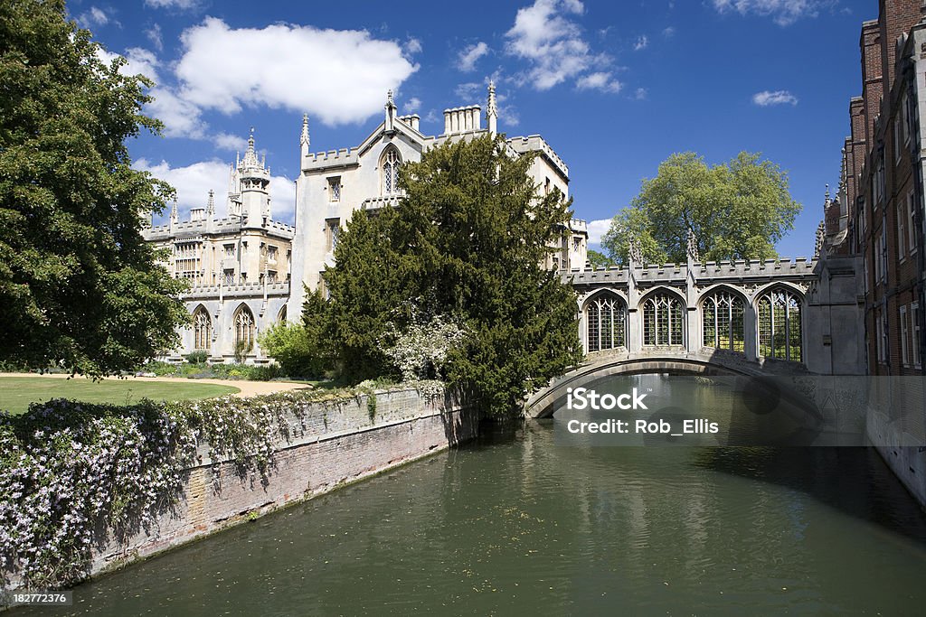 Puente de los suspiros, St Johns College Cambridge - Foto de stock de Cambridge - Inglaterra libre de derechos