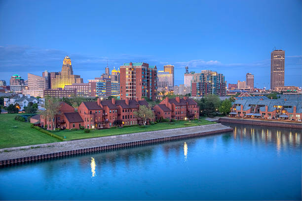 Buffalo New York Downtown Buffalo skyline along the historic waterfront district at night. Buffalo is a city in the U.S. state of New York and the seat of Erie County located in Western New York on the eastern shores of Lake Erie. Buffalo is known for its close proximity to Niagara Falls, good museums and cultural attractions lake erie stock pictures, royalty-free photos & images