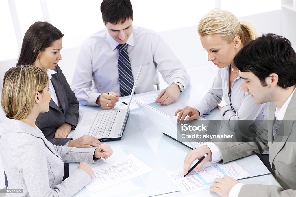 Grupo de pessoas de negócios, trabalhando no escritório. - Royalty-free Adulto Foto de stock