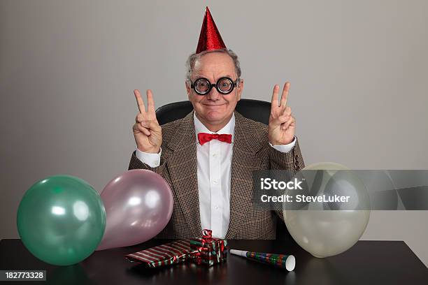 Party Mann Stockfoto und mehr Bilder von Aktiver Senior - Aktiver Senior, Alter Erwachsener, Arbeiten