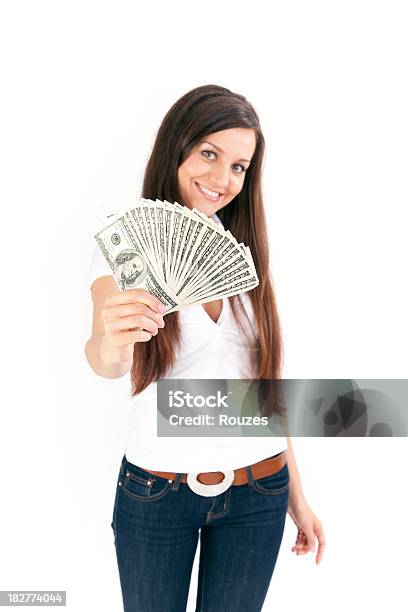 Foto de Jovem Mulher Segurando Notas De Dólares e mais fotos de stock de Moeda Corrente - Moeda Corrente, Mulheres, 20 Anos