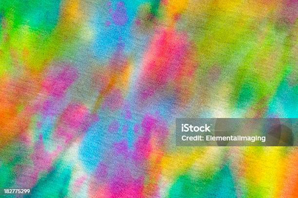 Rainbow Colored Teñido Multicolor Patrón O Textura De Fondo De Foto de stock y más banco de imágenes de Teñido multicolor