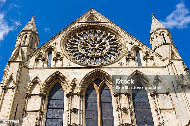 York Minster - zdjęcia stockowe i więcej obrazów Rozeta - Okno - Rozeta - Okno, York Minster, Anglia