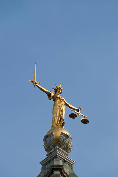 istock Lady Justice, the Old Bailey, London 182778503