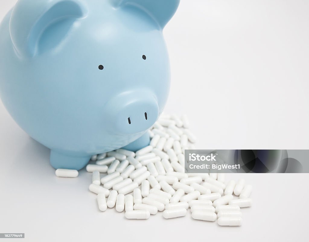 Dinero y medicina - Foto de stock de Alfarería libre de derechos