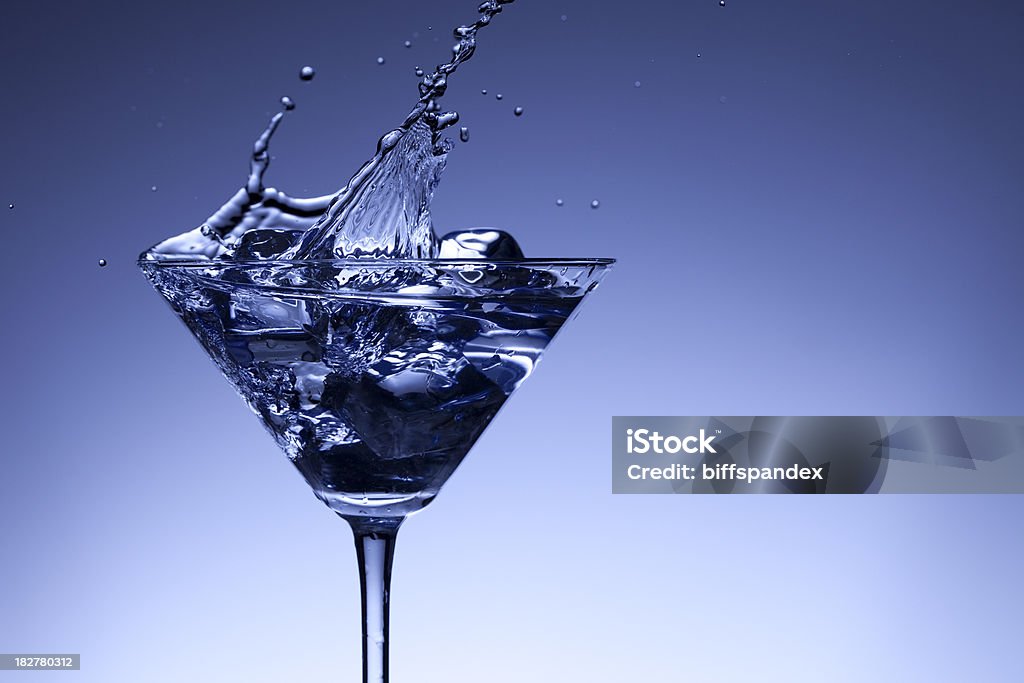 Salpicaduras de Martini - Foto de stock de Agua libre de derechos