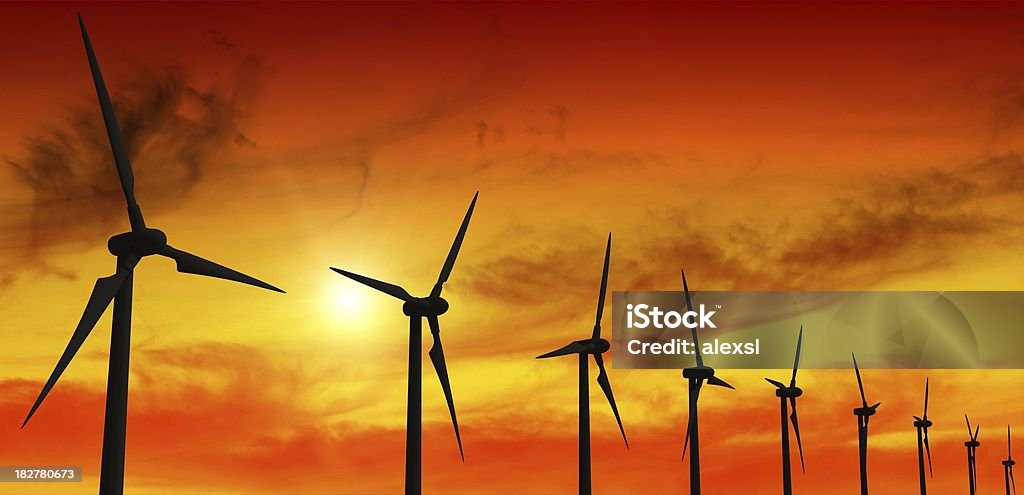 Wind turbinas atardecer - Foto de stock de Aerogenerador libre de derechos