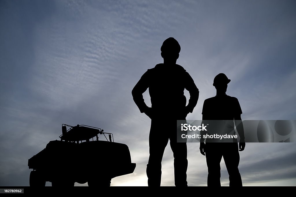 Bauarbeitern und Lkw - Lizenzfrei Kontur Stock-Foto