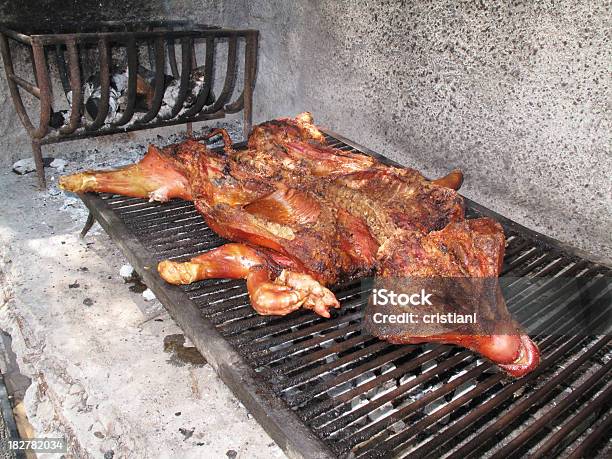 Wieprzowina Z Grilla - zdjęcia stockowe i więcej obrazów Barbecue - Barbecue, Cholesterol, Fotografika