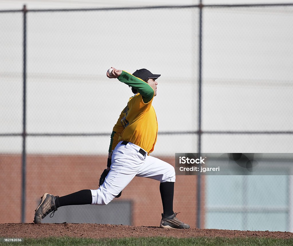 Baseball-Live gioco azione - Foto stock royalty-free di 20-24 anni