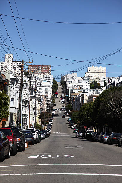 istock San Francisco street 182782681