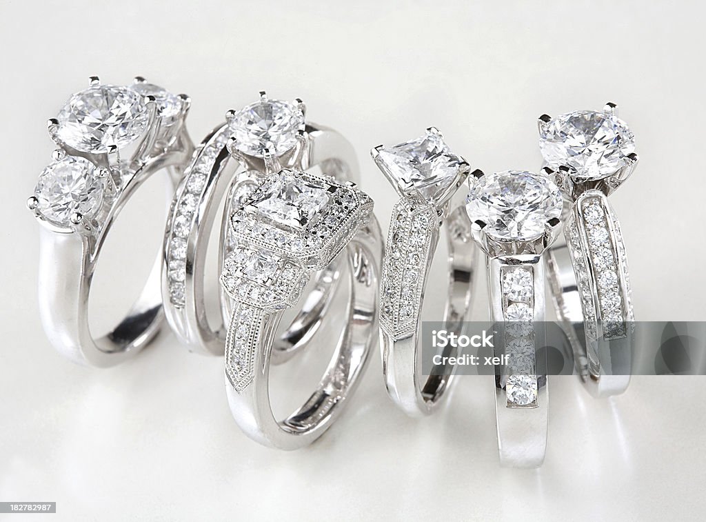 Diamond pierścienie - Zbiór zdjęć royalty-free (Diament)
