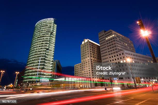 Foto de Potsdamer Platz e mais fotos de stock de Alemanha - Alemanha, Berlim, Capitais internacionais