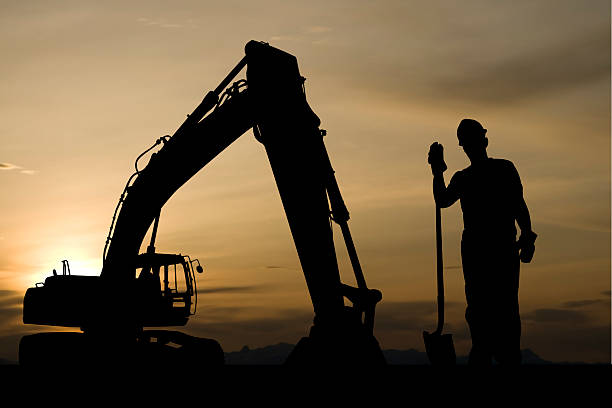 istock Scoop and Shovel 182787359
