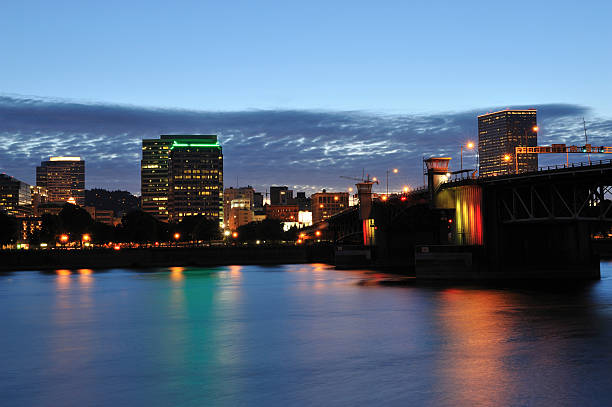 istock Portland at Night 182787890