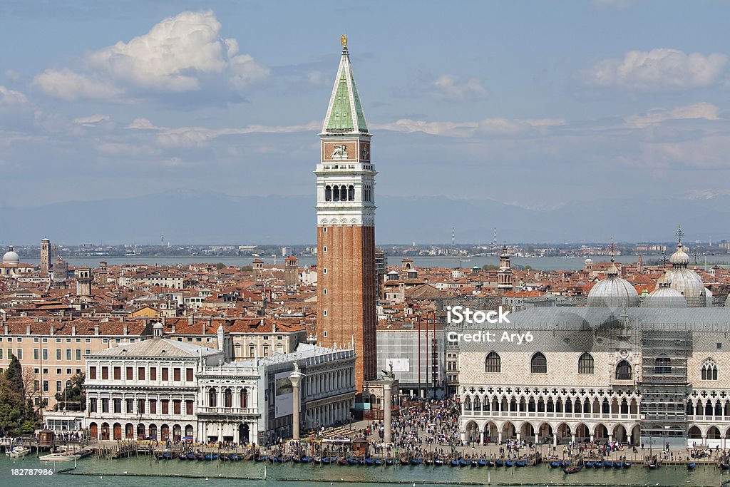 Architettura di Venezia, dettagli architettonici (Venezia, Italia) Veduta aerea - Foto stock royalty-free di Ambientazione esterna