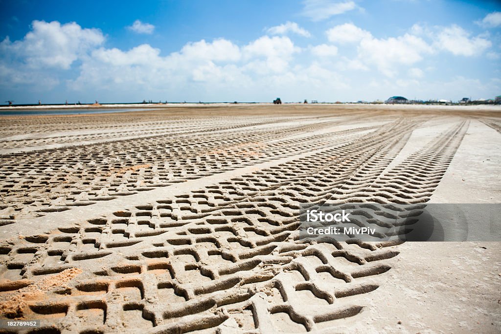 Off road brani sulla spiaggia - Foto stock royalty-free di Ambientazione esterna