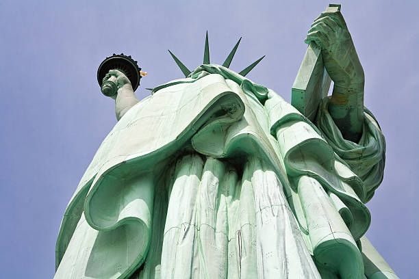 istock The Statue of Liberty 182790143
