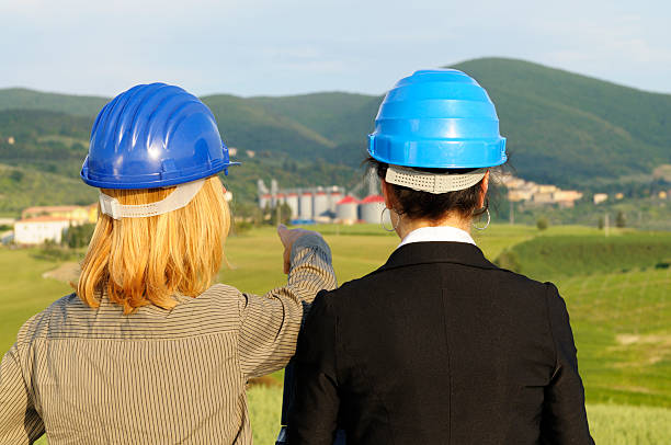 istock Two Female Engineers Planning in the Countryside 182790375