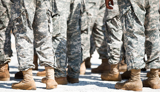 istock Group of soldiers 182790648