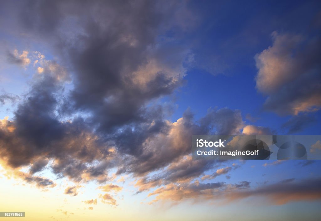Schöne Himmel - Lizenzfrei Bildhintergrund Stock-Foto