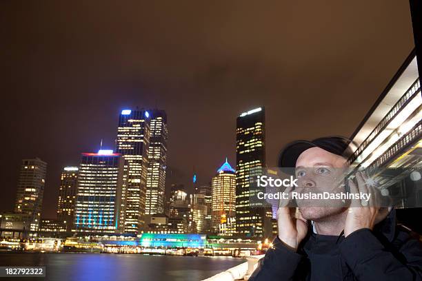 Miejski Styl Życia - zdjęcia stockowe i więcej obrazów Australia - Australia, Budynek z zewnątrz, Ciemny