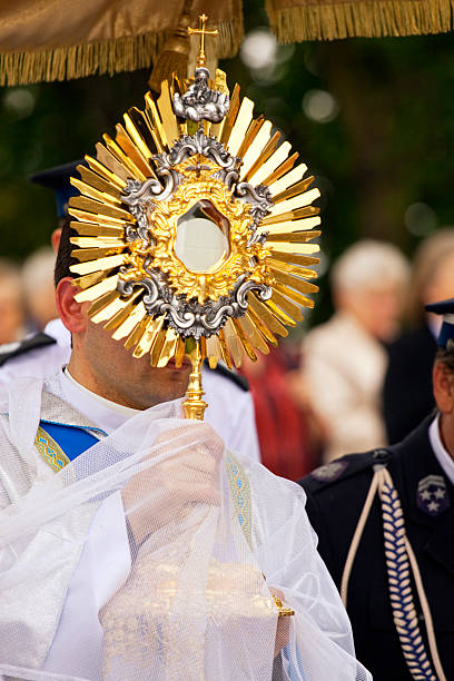istock Corpus Christi and monstrance 182792342