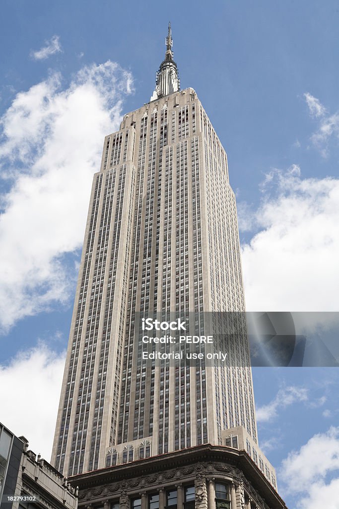 L'Empire State Building - Foto stock royalty-free di Empire State Building