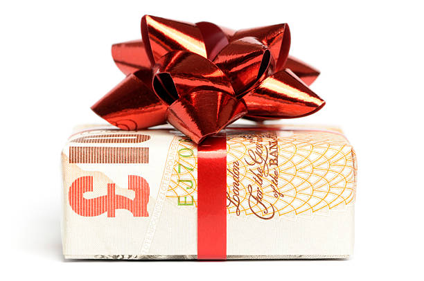 istock Gift of money 182799733