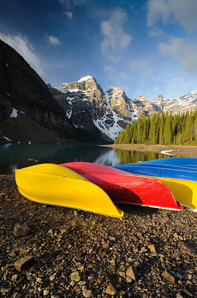 istock Moraine Lake Canoes 182803114