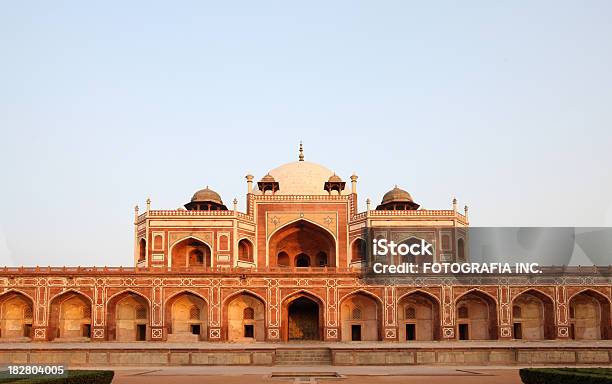Humayuns Tomb — стоковые фотографии и другие картинки Mughal Empire - Mughal Empire, UNESCO - Organised Group, Аборигенная культура
