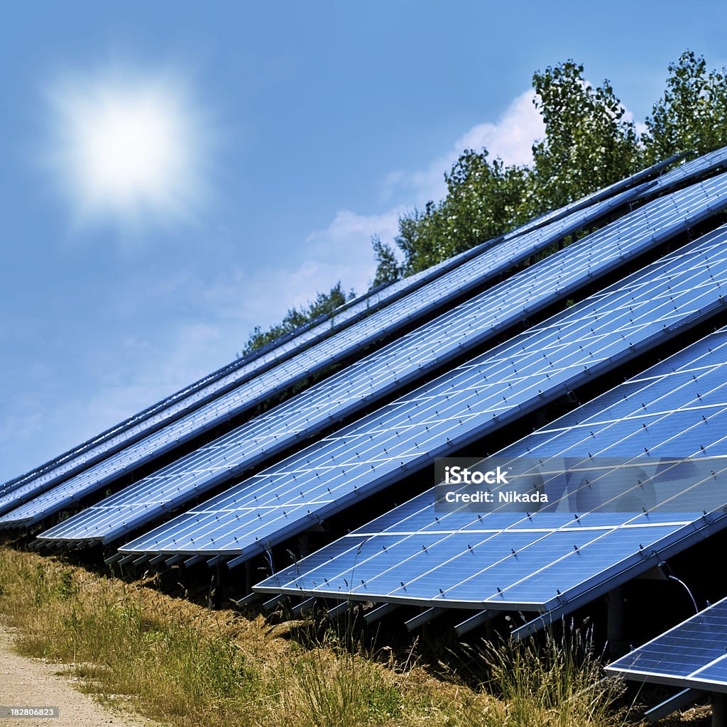 Panneaux solaires - Photo de Bleu libre de droits
