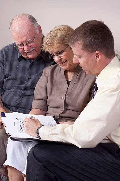 istock Financial Advice and Seniors 182807775