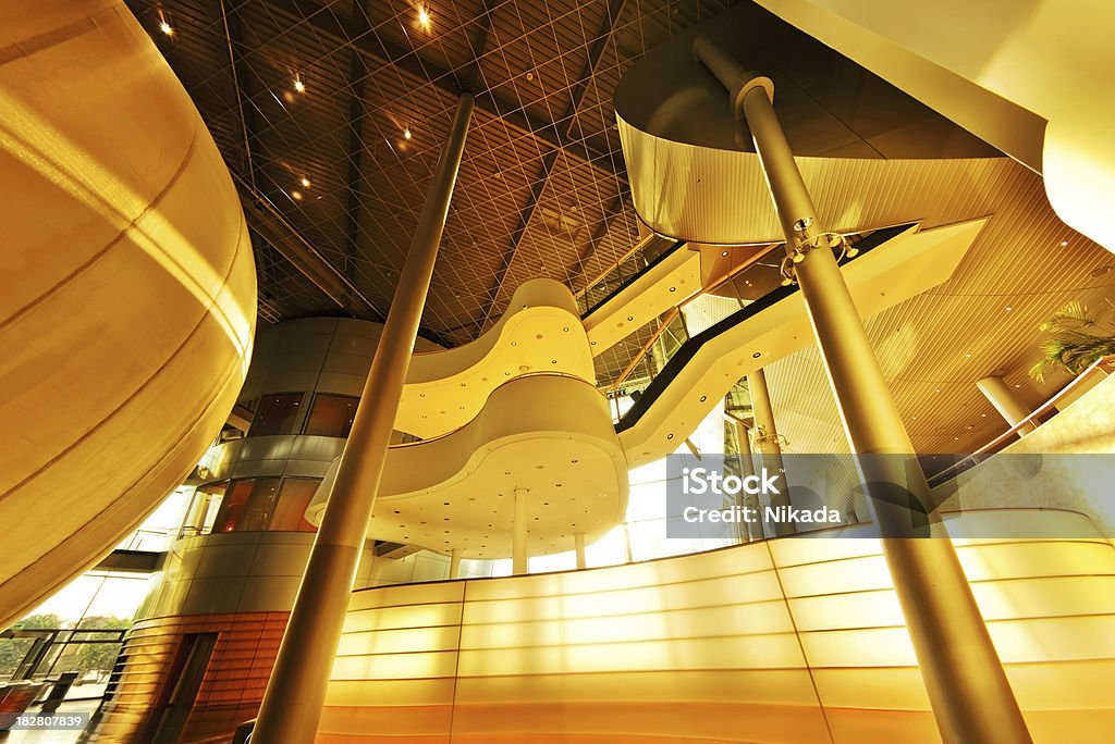 초현대적 내륙발 건축양상 - 로열티 프리 건물 외관 스톡 사진