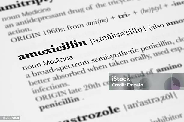 Amoxicilina Definição - Fotografias de stock e mais imagens de Antibiótico - Antibiótico, Beleza, Conselho