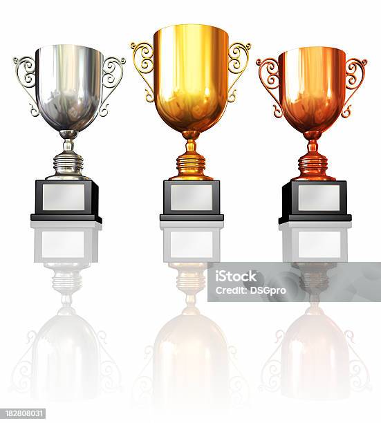 Cup Foto de stock y más banco de imágenes de Trofeo - Trofeo, Baloncesto, Bronce - Aleación