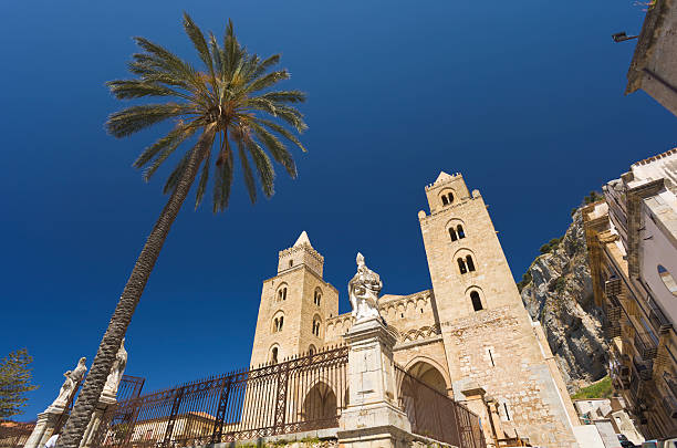 Cefalu Cathedral Cathedral in Cefalu (Palermo province, Sicily, Italy) cefalu stock pictures, royalty-free photos & images