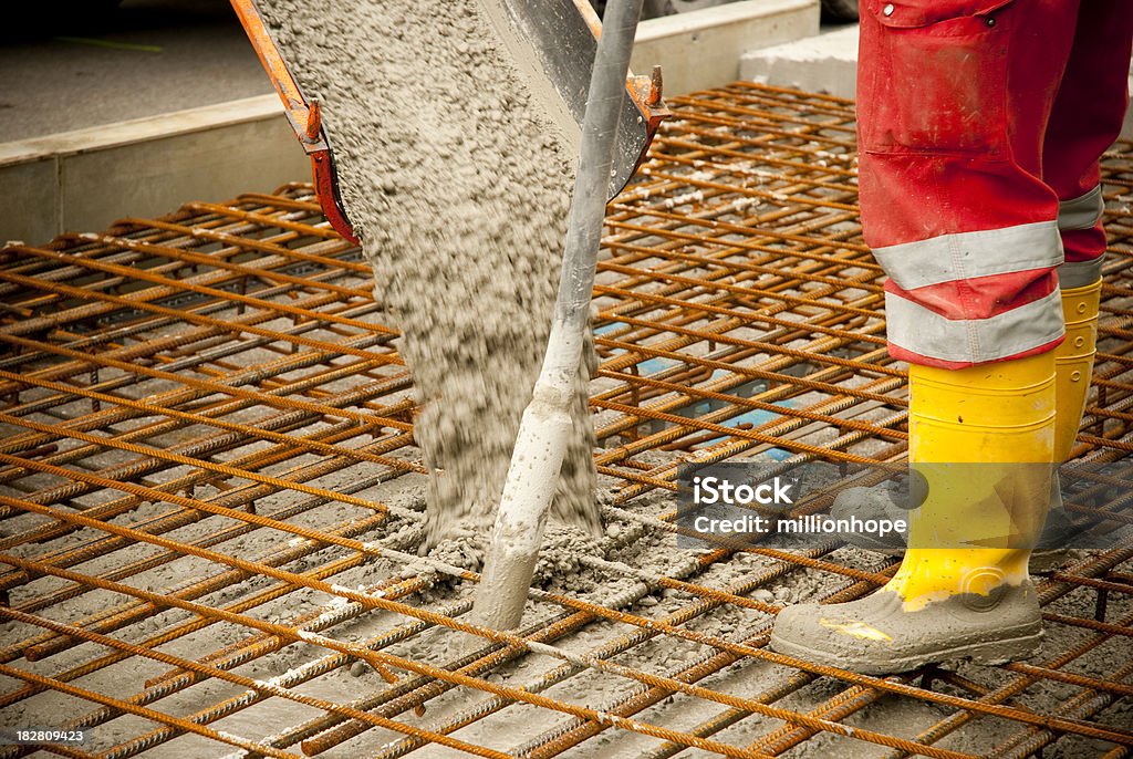 Versare cemento - Foto stock royalty-free di Abilità