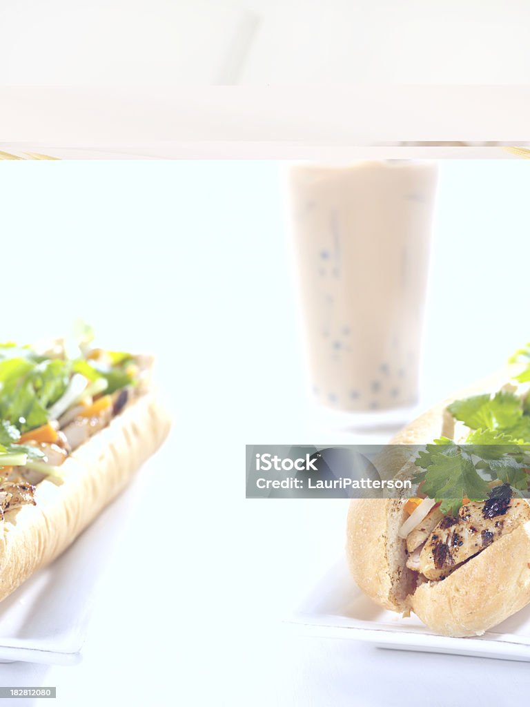 Vietnamita Sub sándwich con pollo a la parrilla - Foto de stock de Submarino - Embarcación marina libre de derechos