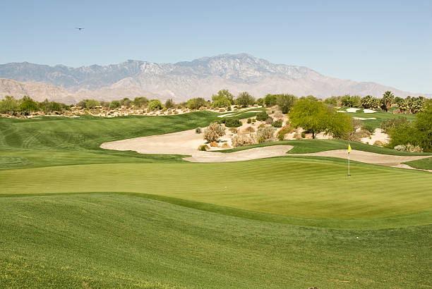 istock Desert Golf Course with Flag, Putting Green and Sand 182813909