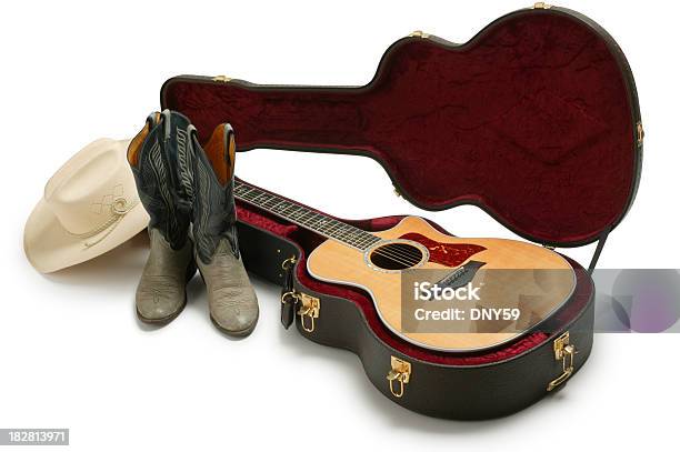 Countrymusik Stockfoto und mehr Bilder von Gitarre - Gitarre, Cowboystiefel, Freisteller – Neutraler Hintergrund