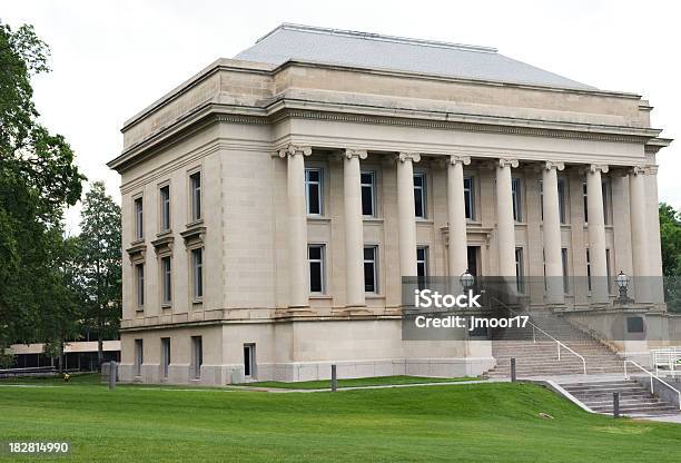 North Dakota Libreria Edificio - Fotografie stock e altre immagini di Dakota del Nord - Dakota del Nord, Bismarck, Esterno di un edificio