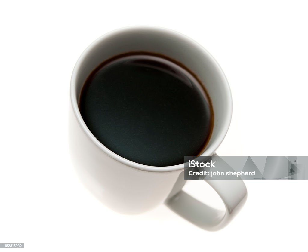 Tazza di caffè nero su bianco - Foto stock royalty-free di Bianco