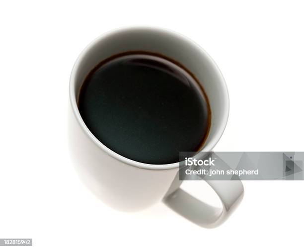 Tazza Di Caffè Nero Su Bianco - Fotografie stock e altre immagini di Bianco - Bianco, Caffè - Bevanda, Caffè nero