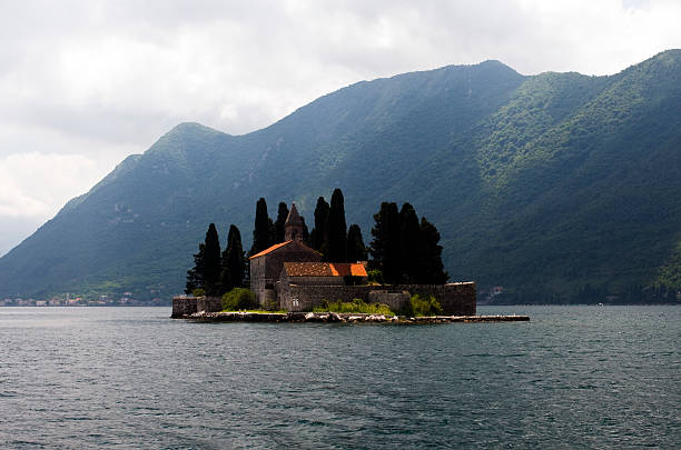 istock Island of Saint George 182816010