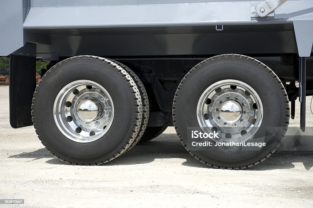 Caminhão de pneus mag rim, pneu roue camion - Foto de stock de Alumínio royalty-free