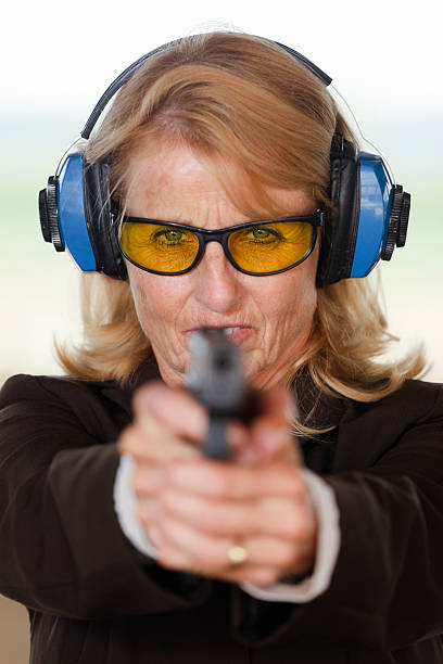 istock Woman Shooter 182817893