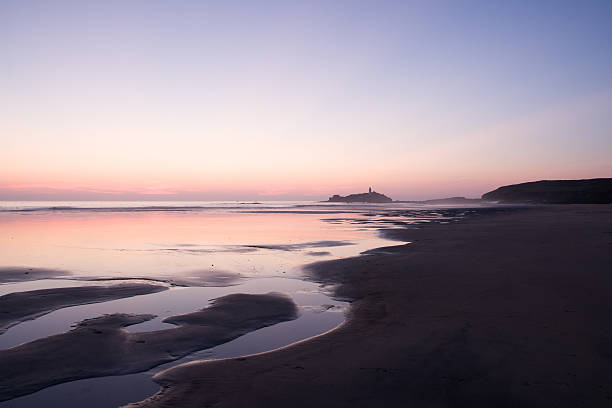 godrevy 플라주 북 해안 콘웰 at dusk - cornwall england st ives horizon over water coastal feature 뉴스 사진 이미지