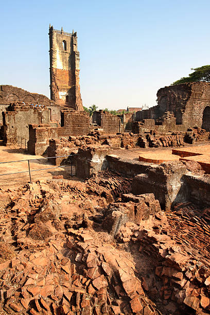 igreja de santo agostinho ruínas em goa - india goa temple indian culture imagens e fotografias de stock