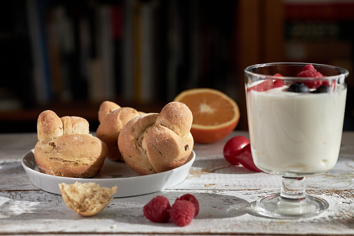 healthy eating:  yogurt, fruit and bread